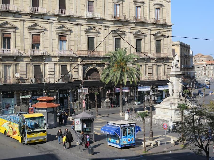 Stesicoro-Duomo Elegante Appartamento In Centro Catania Ngoại thất bức ảnh