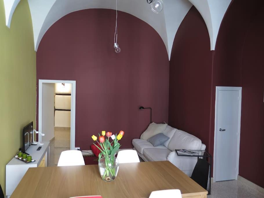 Stesicoro-Duomo Elegante Appartamento In Centro Catania Ngoại thất bức ảnh